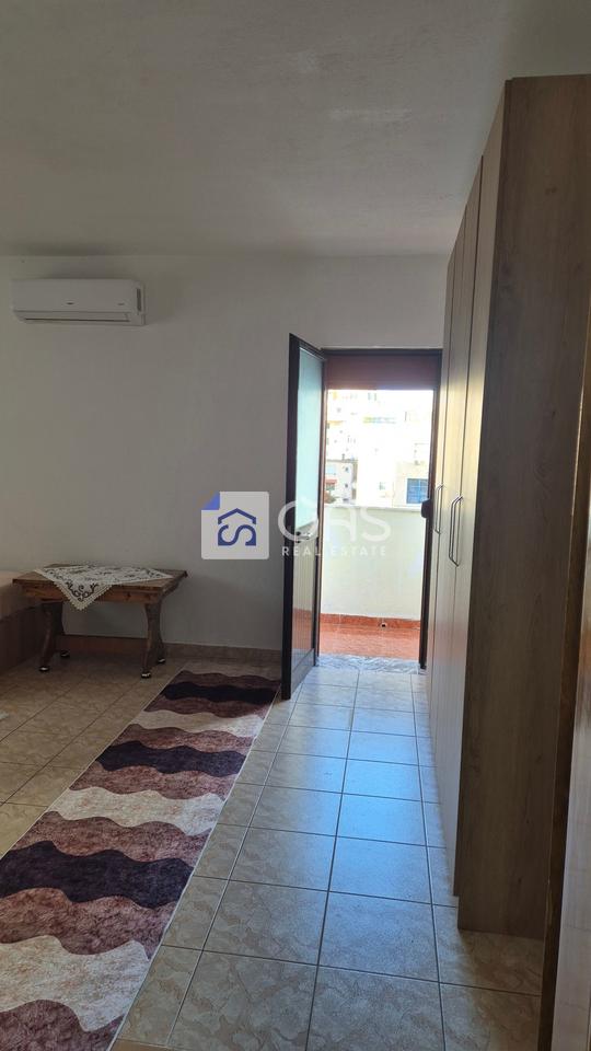 Jepet apartament me qera 2+1 Sheshi Willson 4