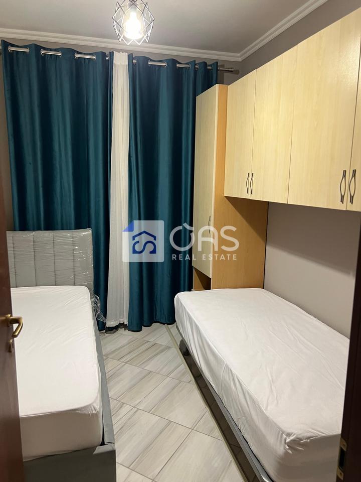 Jepet apartament me qera 2+1 Ne Kamez 4