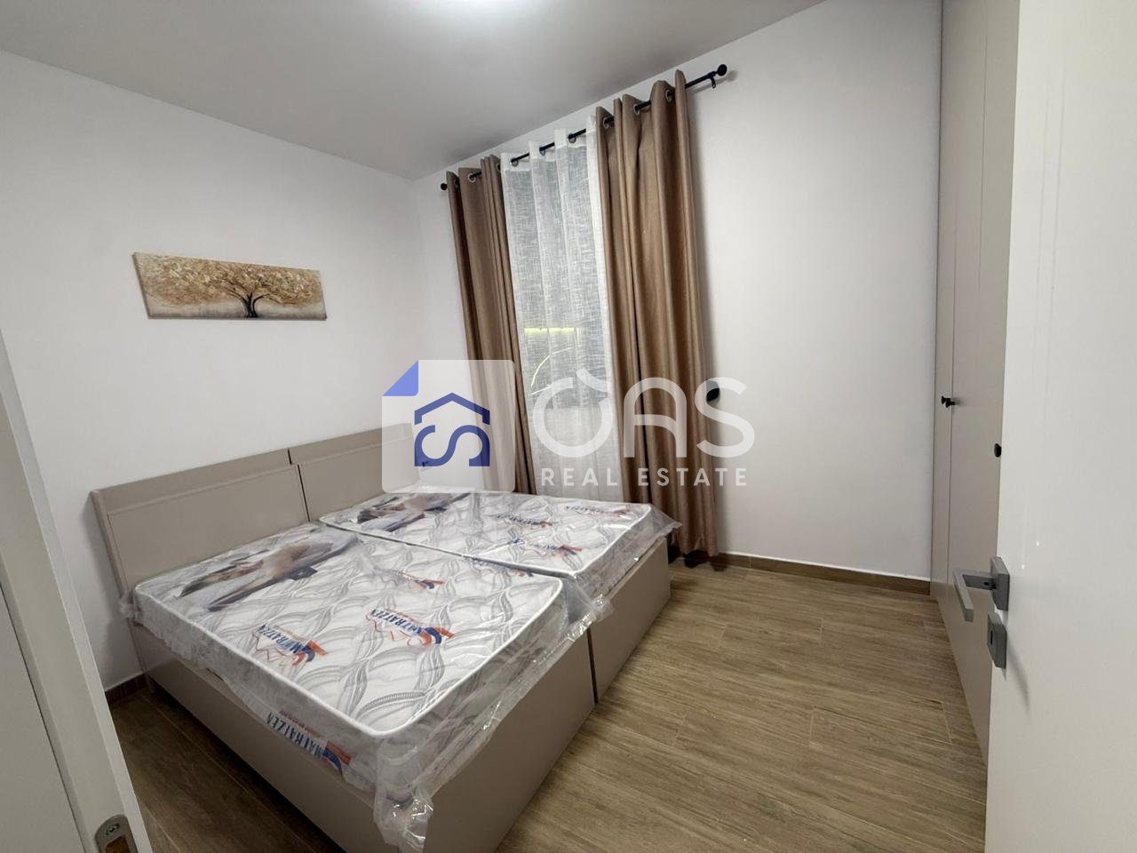 Jepet apartament me qera 1+1 5 Maj 2
