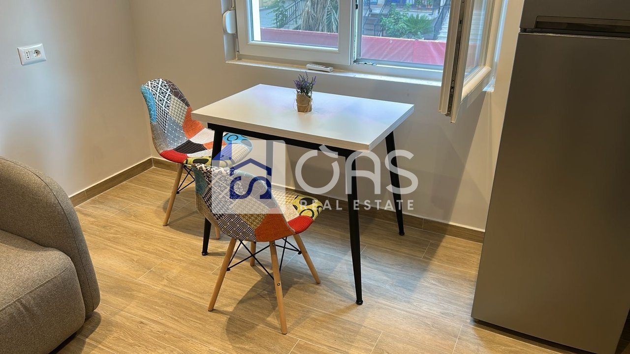 Jepet apartament me qera 1+1 Rruga Elbasanit 2