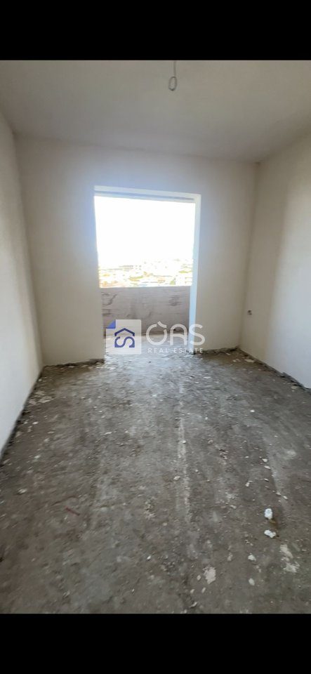 Shitet apartament 2+1 ne Paskuqan (Shehu constitution )Cmimi: 84.000 euro 3