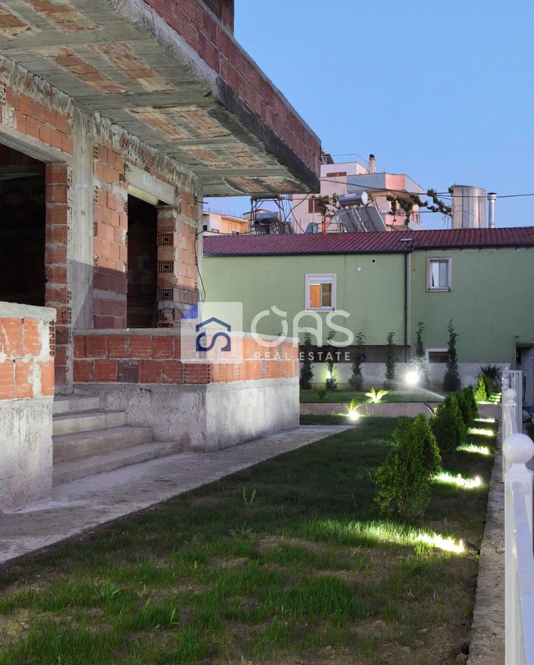 Shitet ndertesa 4 kateshe PLEPA,DURRES 4