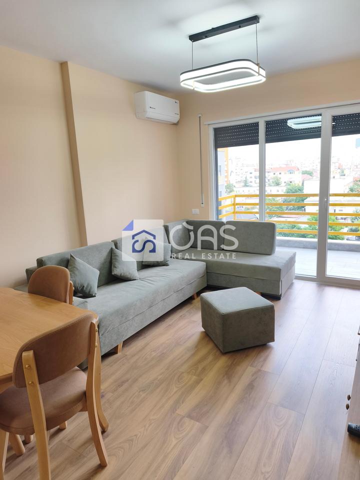 Jepet apartament me qera 1+1 Ne Laprake