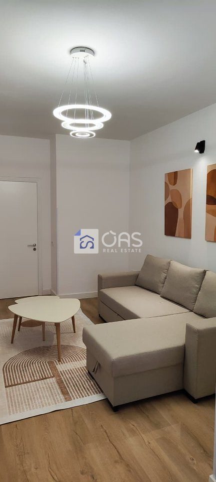 Jepet apartament me qera 1+1 ne Rrugen e Kavajes