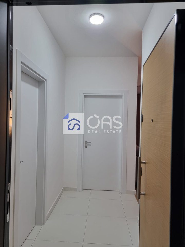 Jepet me qera apartament 1+1 tek Komuna e Parisit 850 euro 4