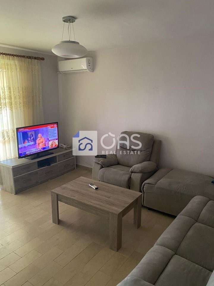 Jepet apartament me qera 1+1 Qytet Studenti