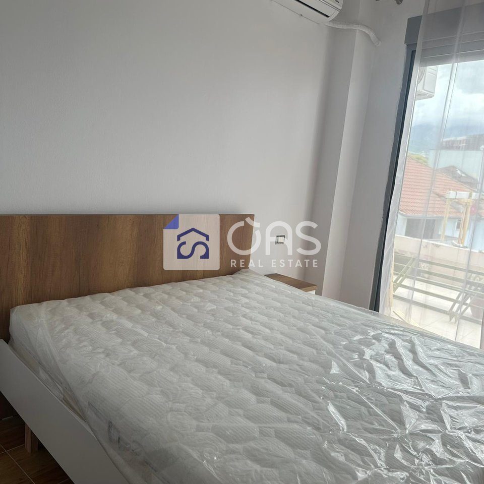 Jepet apartament 3+1+2+ verande në Brryl, Tiranë - 700€ | 95 m² 3