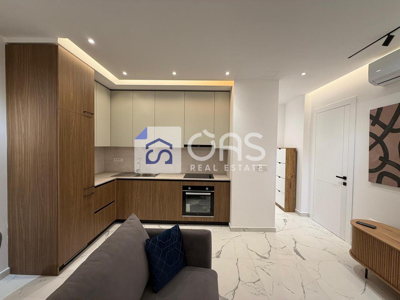 Jepet apartament me qera 1+1 ne zog te zi 2