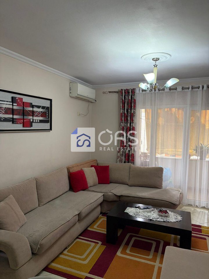 Jepet apartament me qera 2+1 Kthesa E Kamzes 2