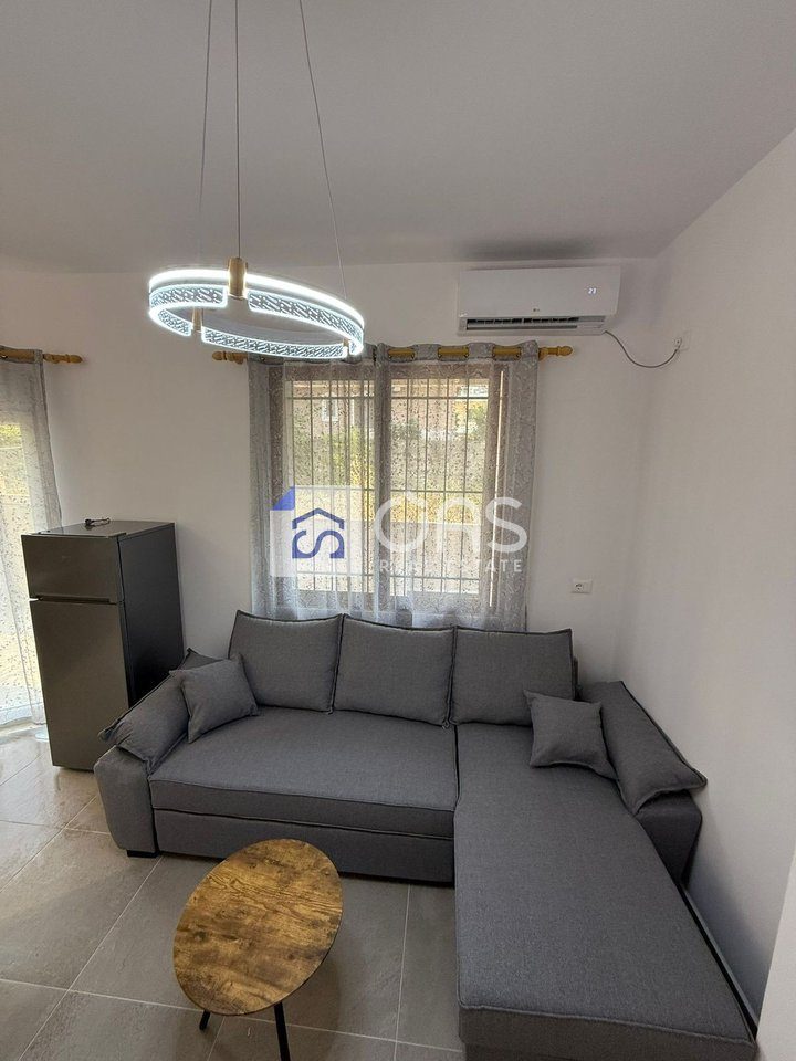 Jepet me qera apartamenti 1+1 selit 3