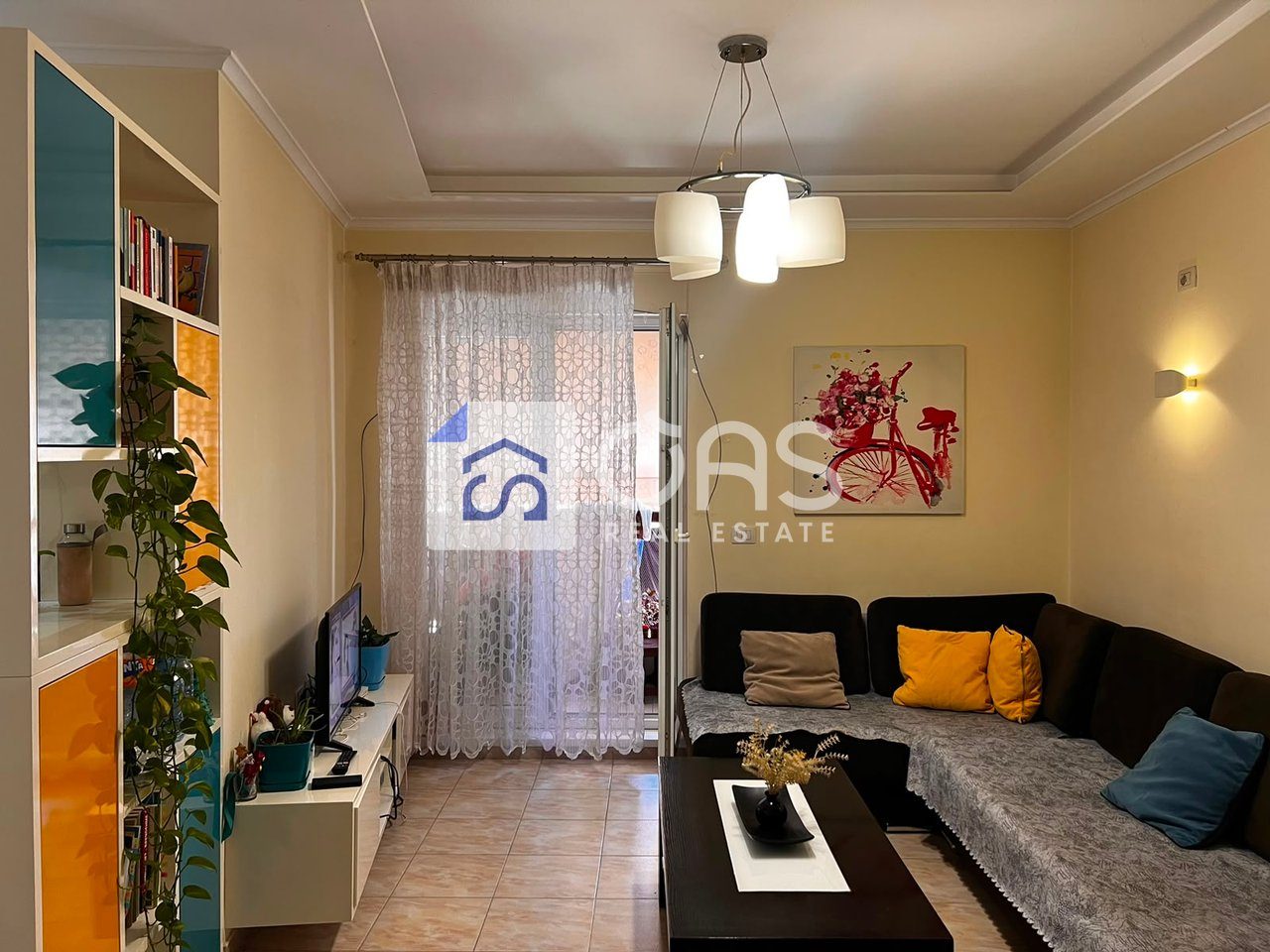 Shitet apartament 2+1 21 Dhjetori 2