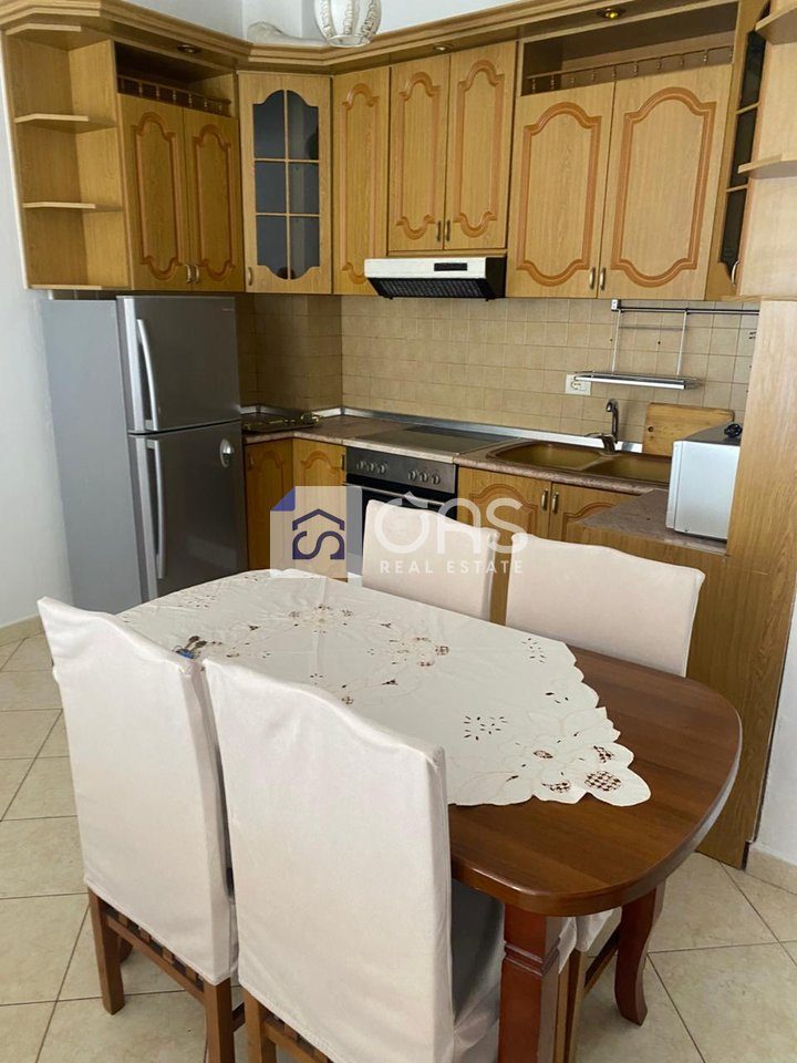 jepet me qira Apartament 3+1+2+2 KOMPLEKSI PANORAMA (SPAKU) 2