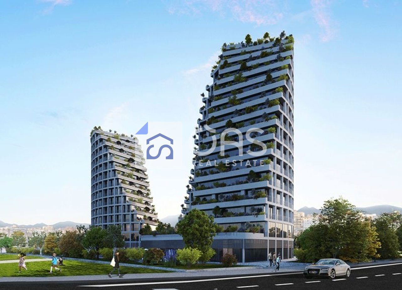 Jepet me qera dyqan Buz rruges kryesore tek Lake View(Rruga e Kosovareve). 2