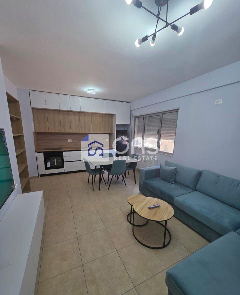 Jepet apartament me qera 1+1 Ne 5 Maj