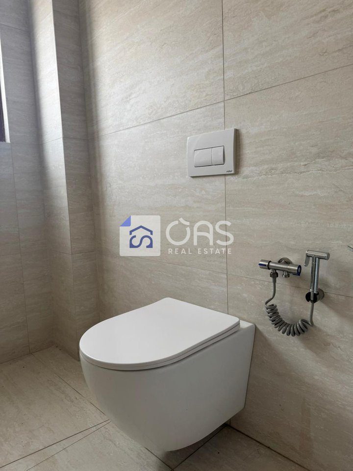 Jepet Apartment me qera 3+1 UNIVERSITETI MARIN BARLETI (+PARKIM) 4