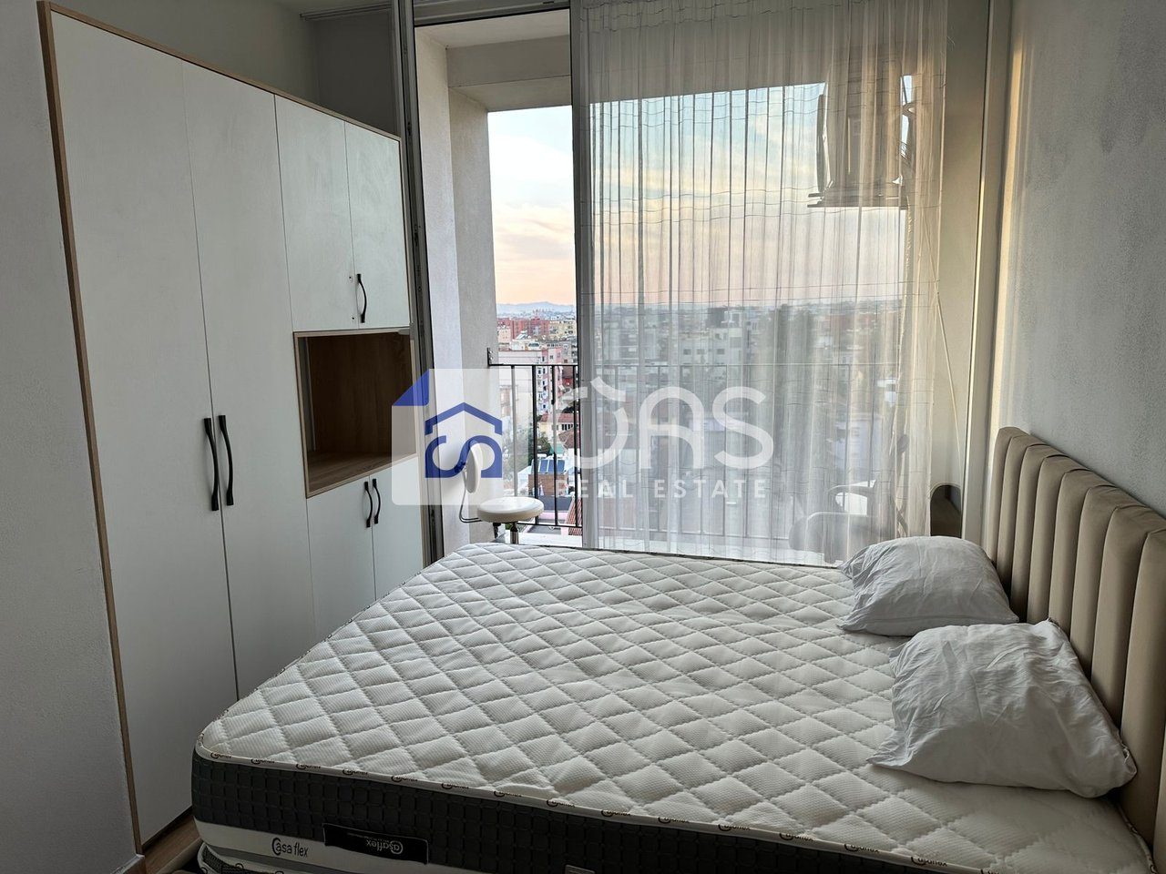 Jepet me qera apartament 1+1 Qender 3