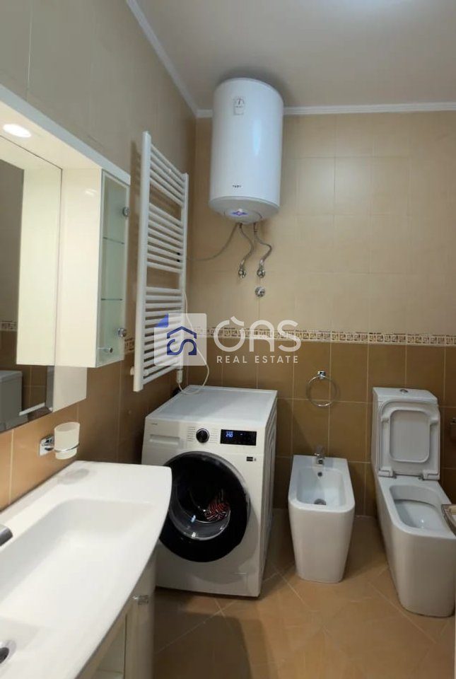 Jepet Apartament me qera 1+1 21 dhjetori 3