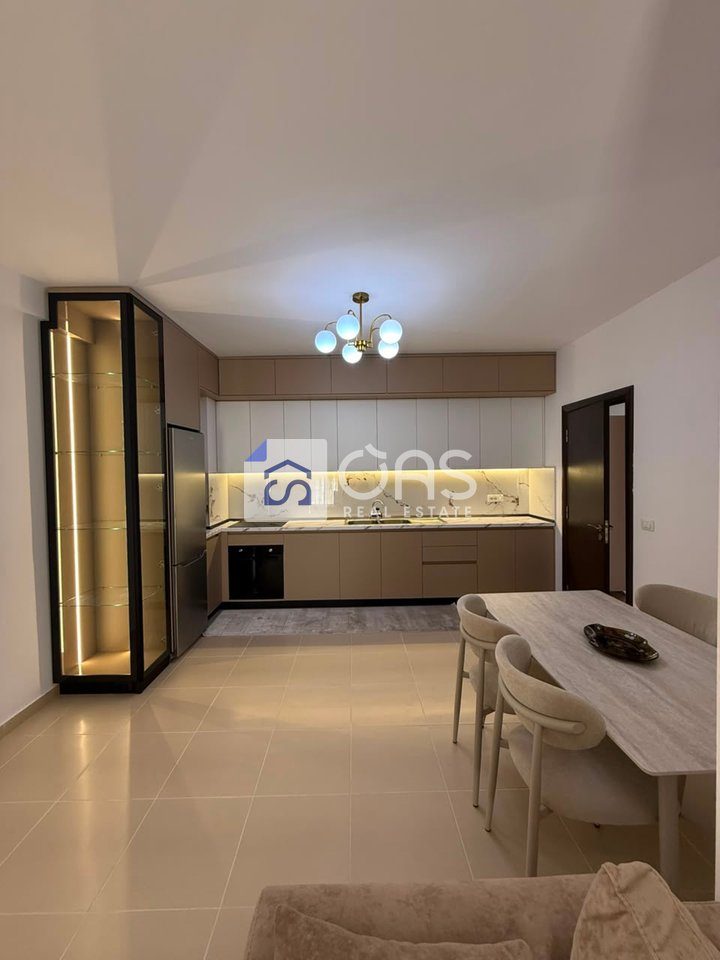 Jepet me qera apartament 2+1 te Tregu Elektrik 4