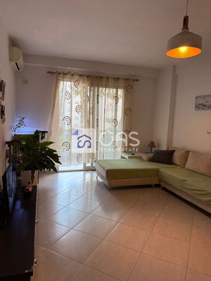 Shitet apartament 2+1 ne Astir 2
