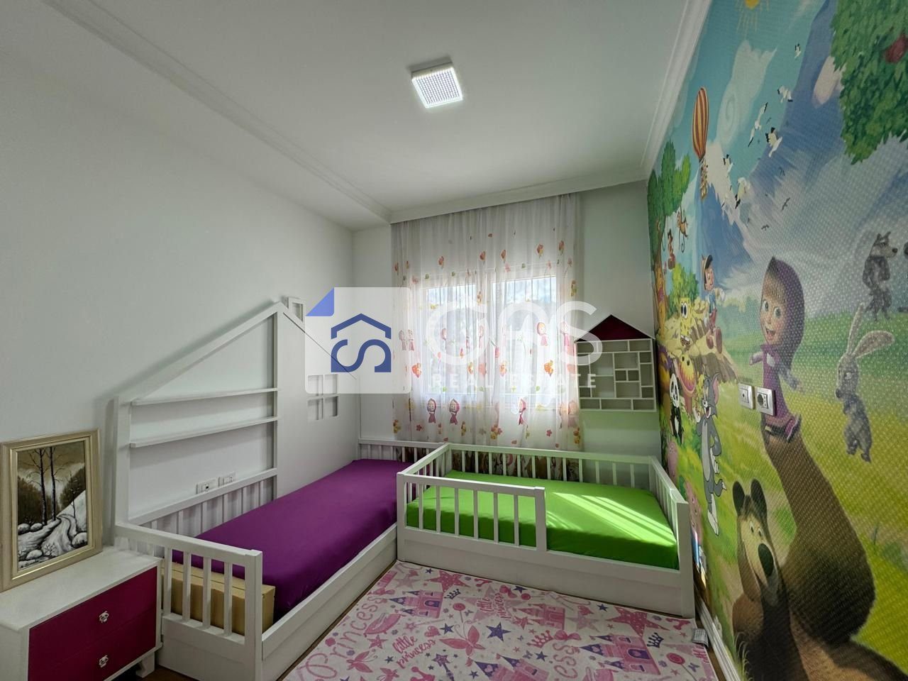 jepet apartament me qera 2+1+2+2 poste parkimi tek Liqeni i Thate 3