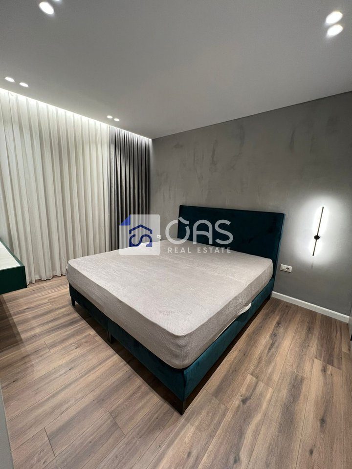 Jepet me qera apartamenti 2+1 fusha aviacionit 3