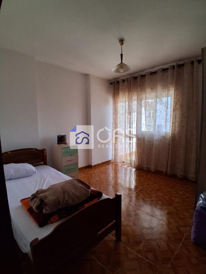 Jepet apartament me qera 2+1 Don Bosko 2