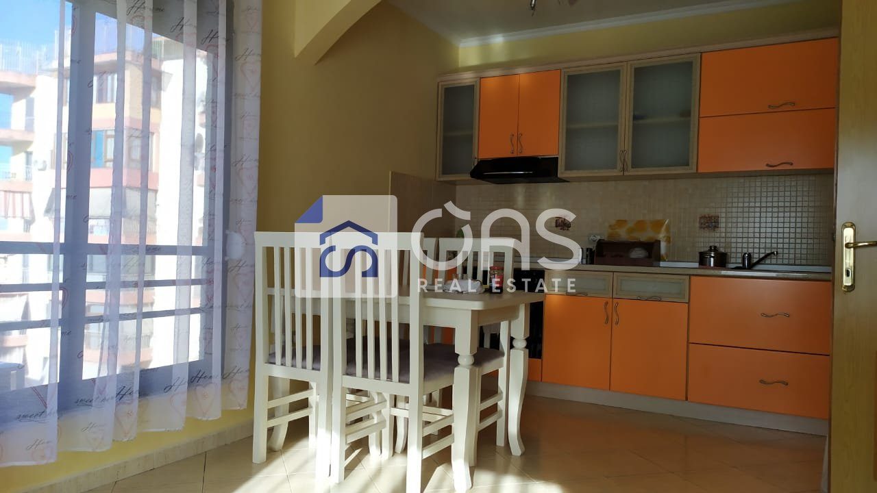 Jepet apartament me qera 1+1 te Selvia 45.000 leke 2