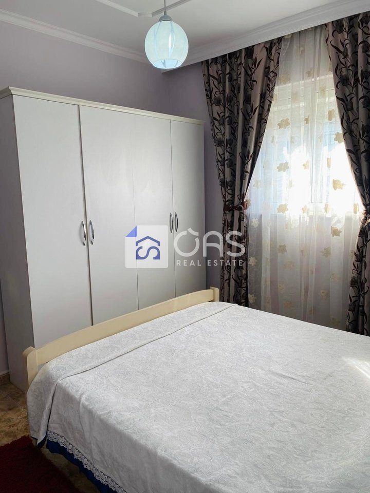 Jepet apartament me qera 2+1 tek Rruga e Kavajes 3