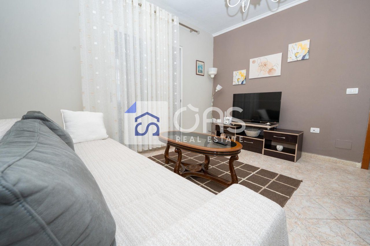 Jepet me qera apartament 2+1 tek Sheshi Willson