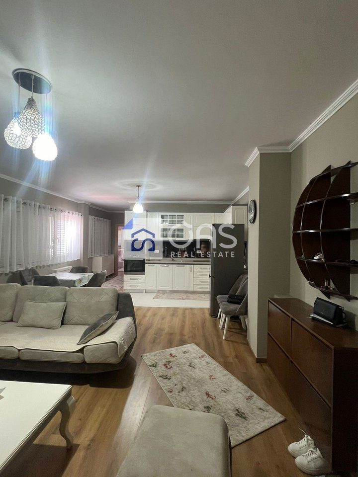 Apartament 2+1 Me Qira në Don Bosco, Tiranë - 650€ | 105 m²