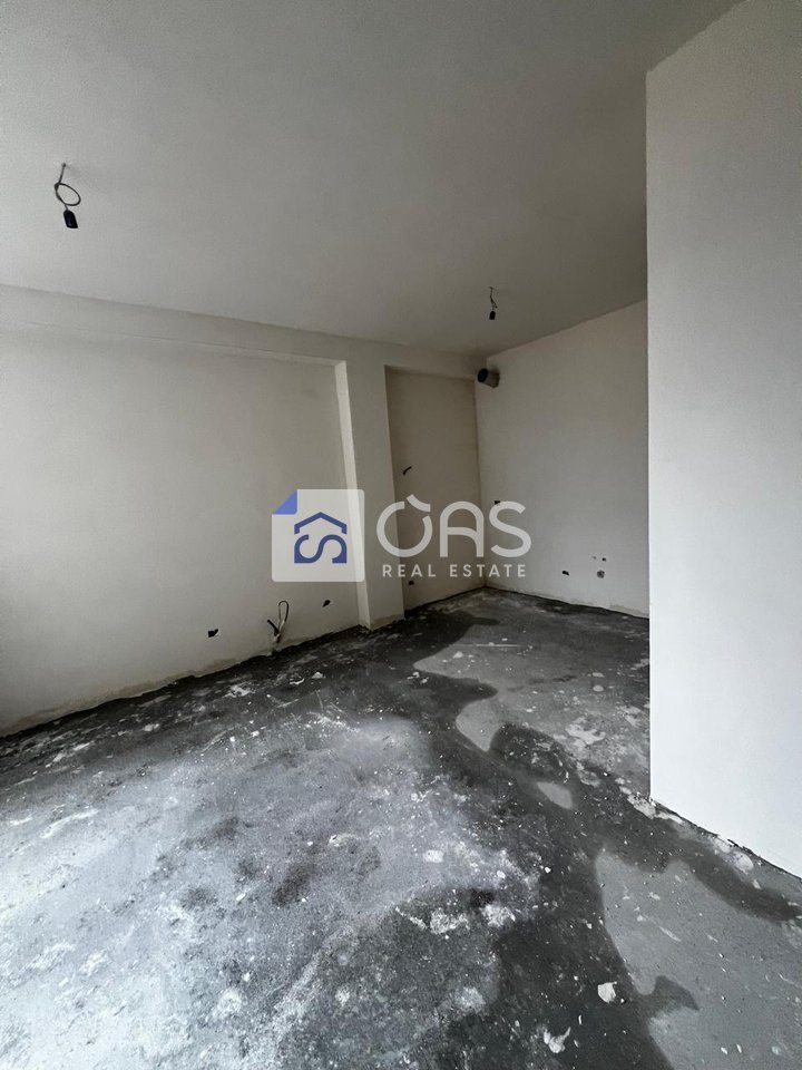 Shitet apartament 2+1+2+Parkim tek Bulevardi i Ri (Orbital 5) 4