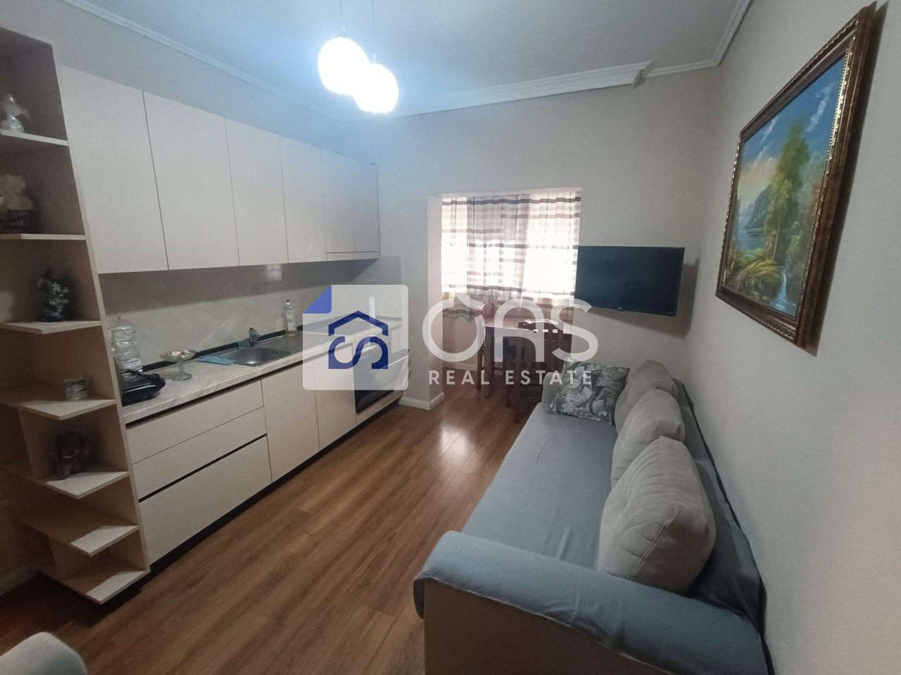 Jepet apartament me qera 1+1 Komuna E Parisi 3