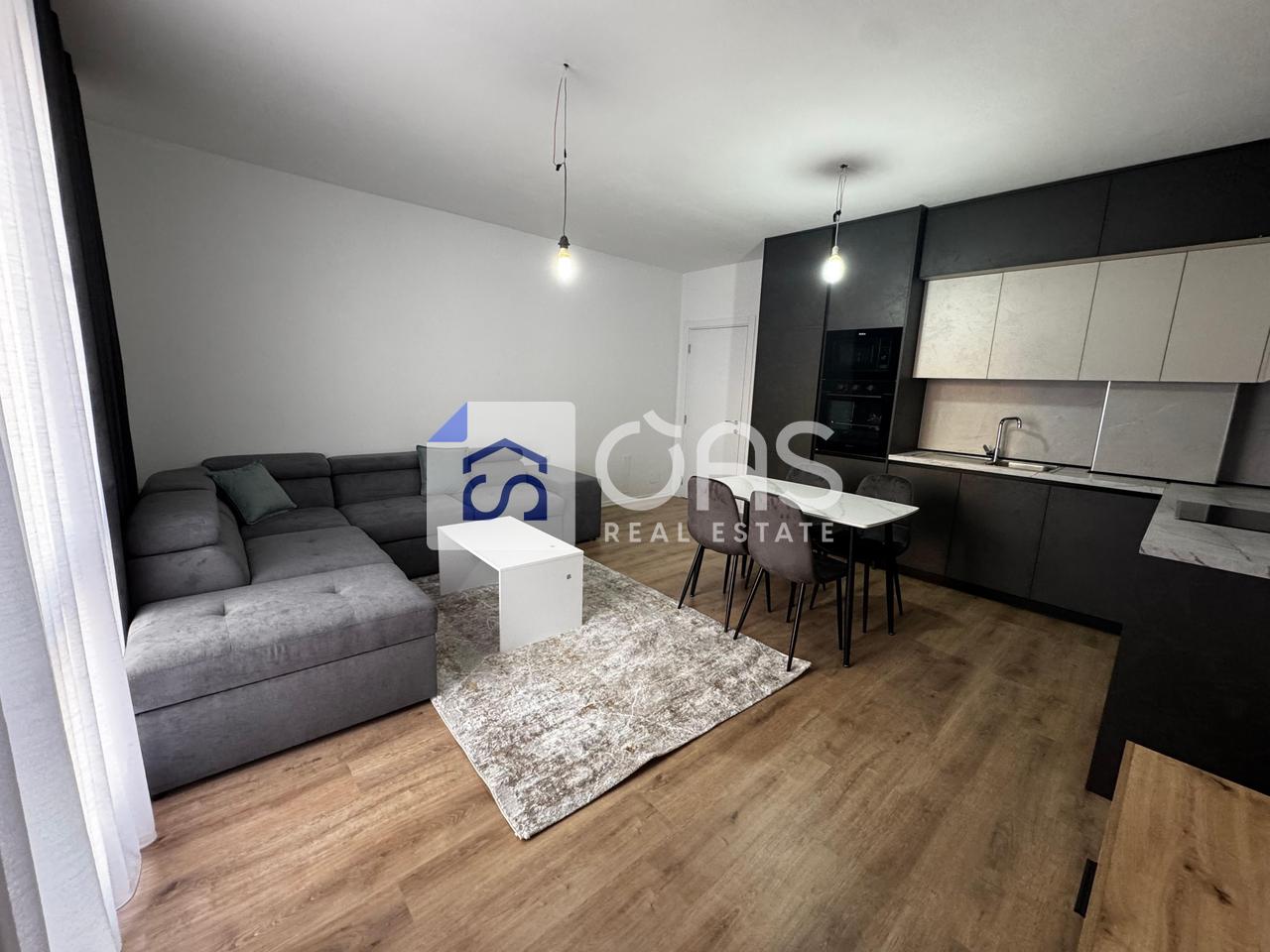 Jepet me qera apartament 2+1 Te Univers City 2