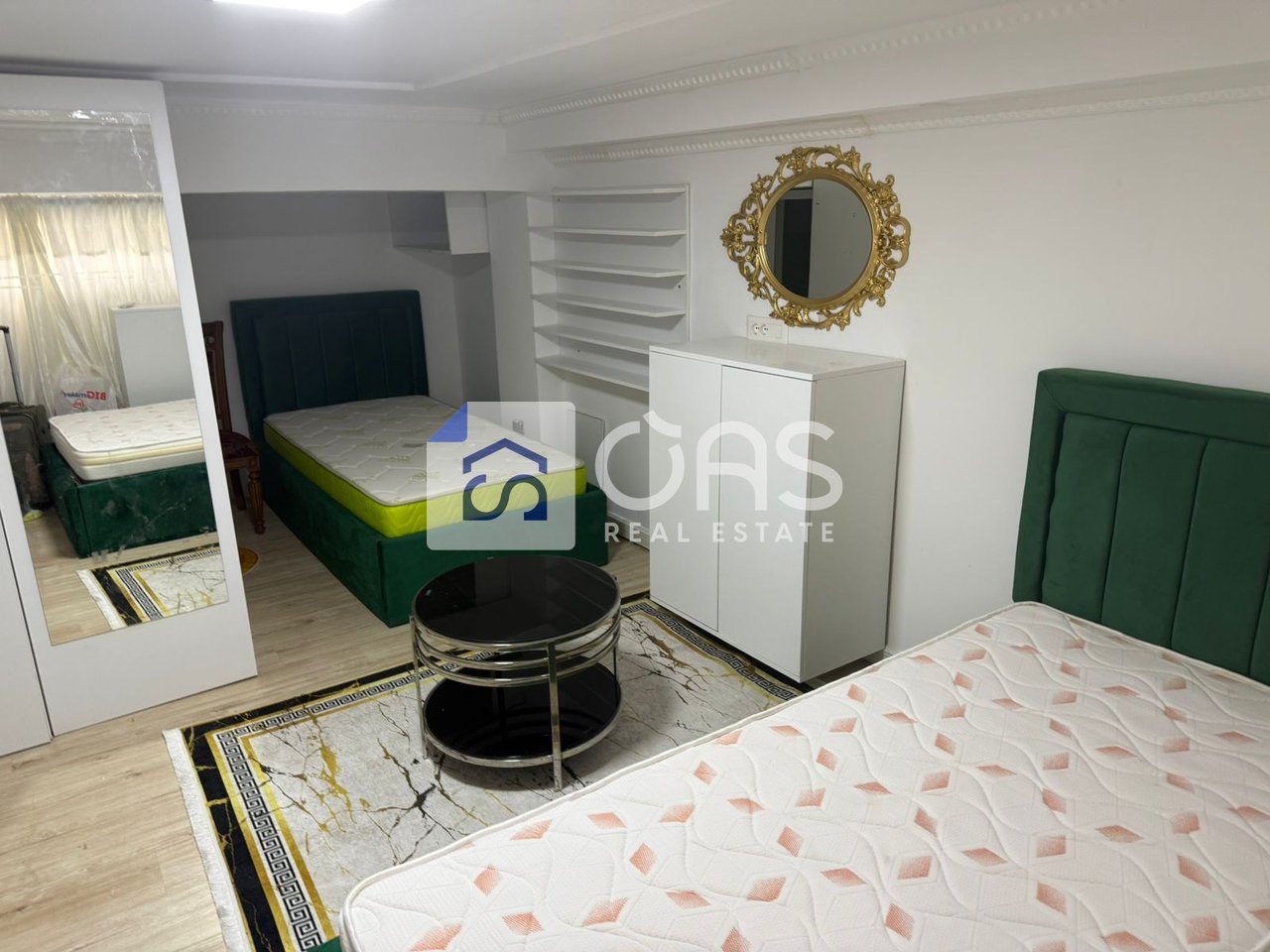 Jepet me qera apartament 1+1 duplex ne Bllok. 530 euro 3