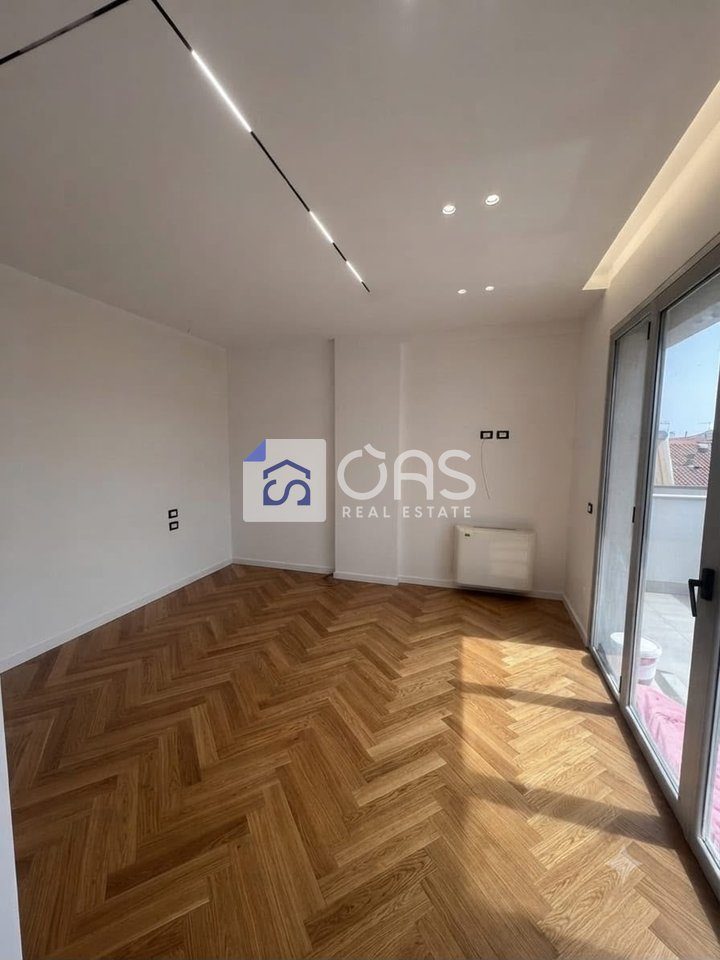 Shitet apartament 1+1 te 21 Dhjetori 1