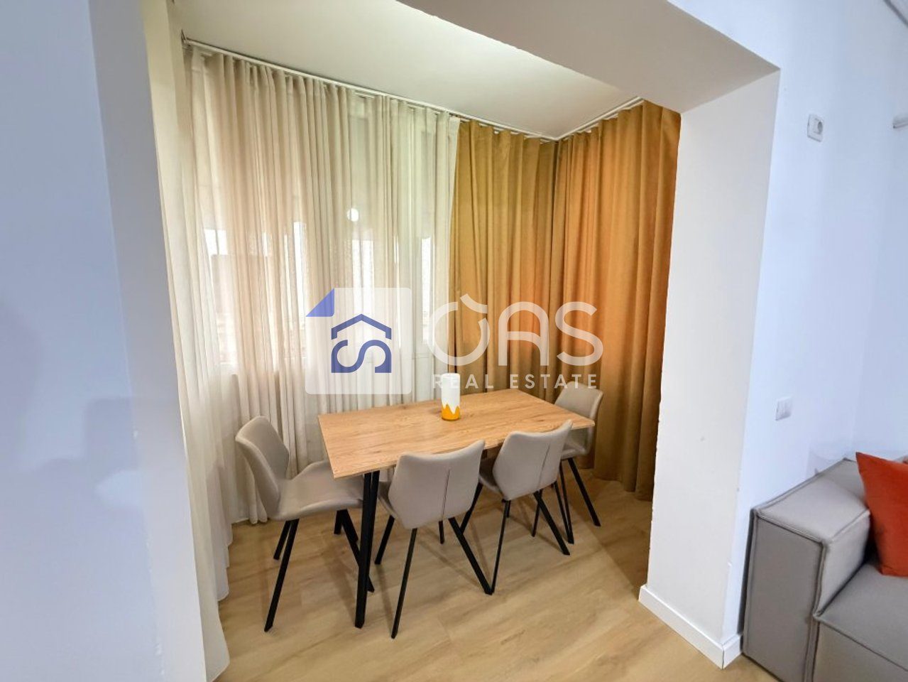 Jepet apartament 2+1 me qera Te Kopshti Zologjik 3