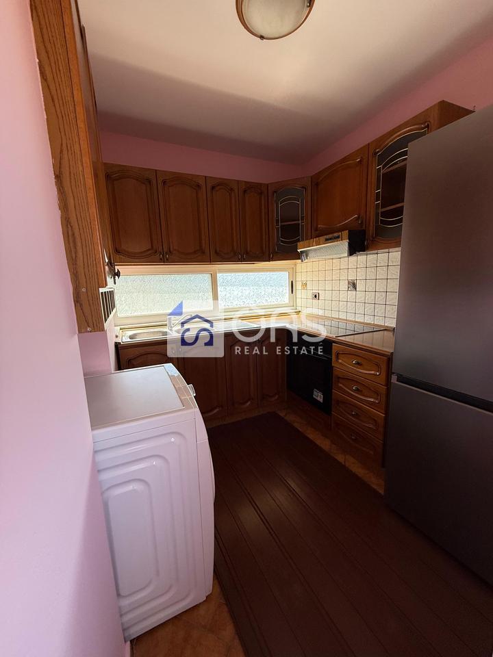 Jepet me qera apartament 3+1 ne Xhamllik 2