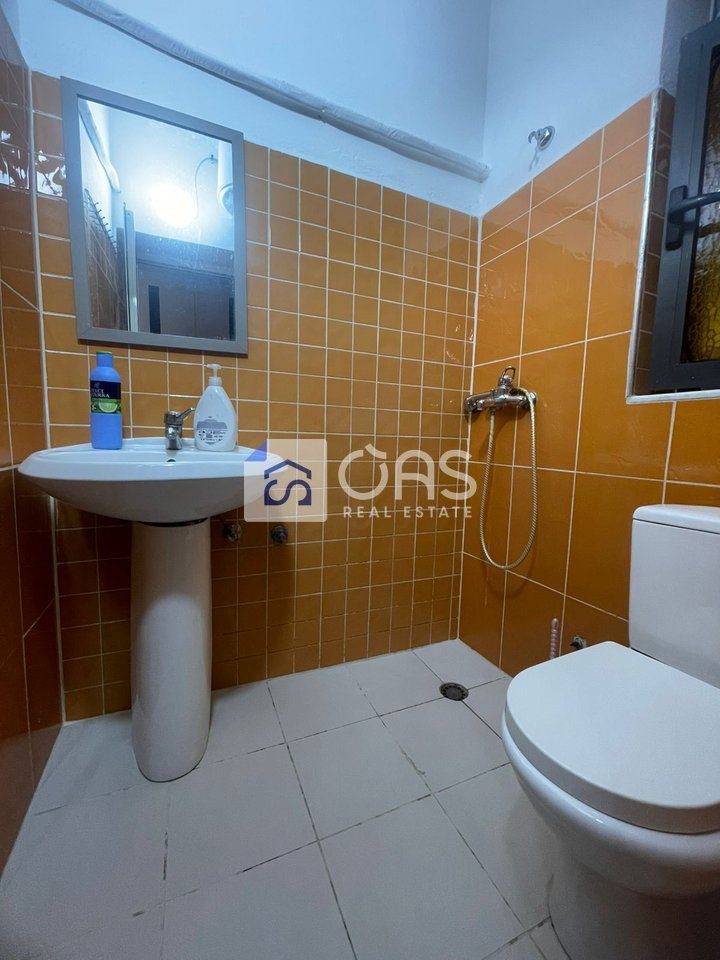 Gasonjere Me Qira në Rruga Siri Kodra, Tirana - 330€ | 4