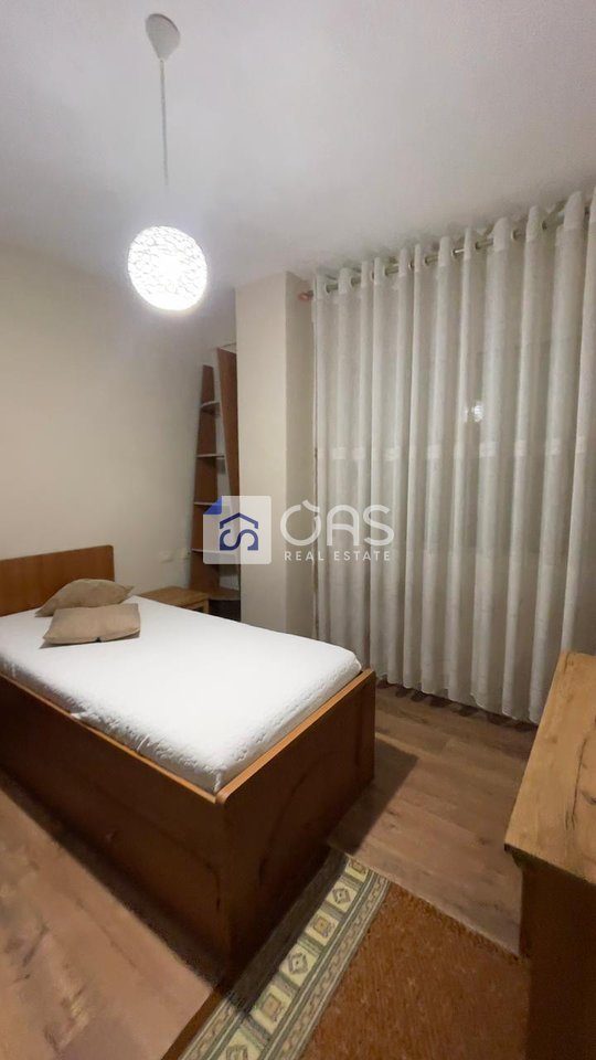 Jepet apartment me qera 2+1 Bulevard I Ri 2