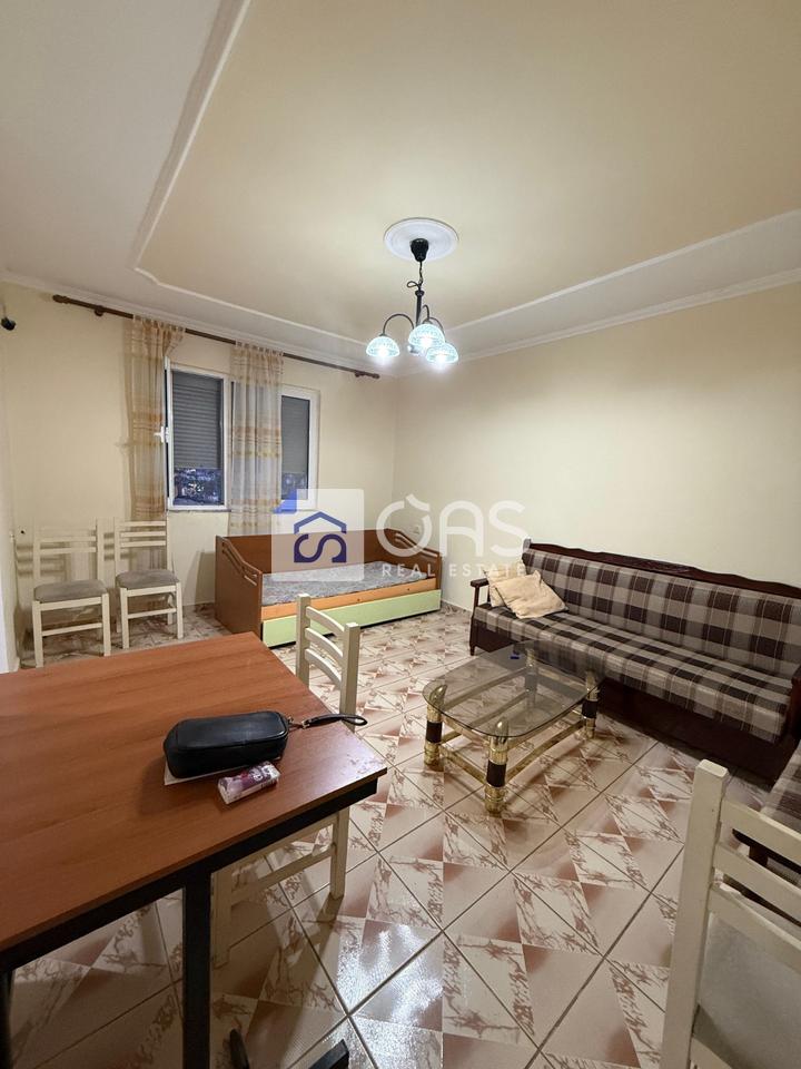 shitet apartament 1+1 pallati me shigjeta 2