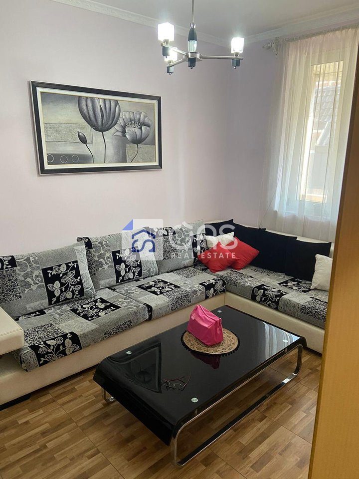 Apartament 1+1 Me Qira në Bulevardi "Bajram Curri "- 600€ | 62 m²