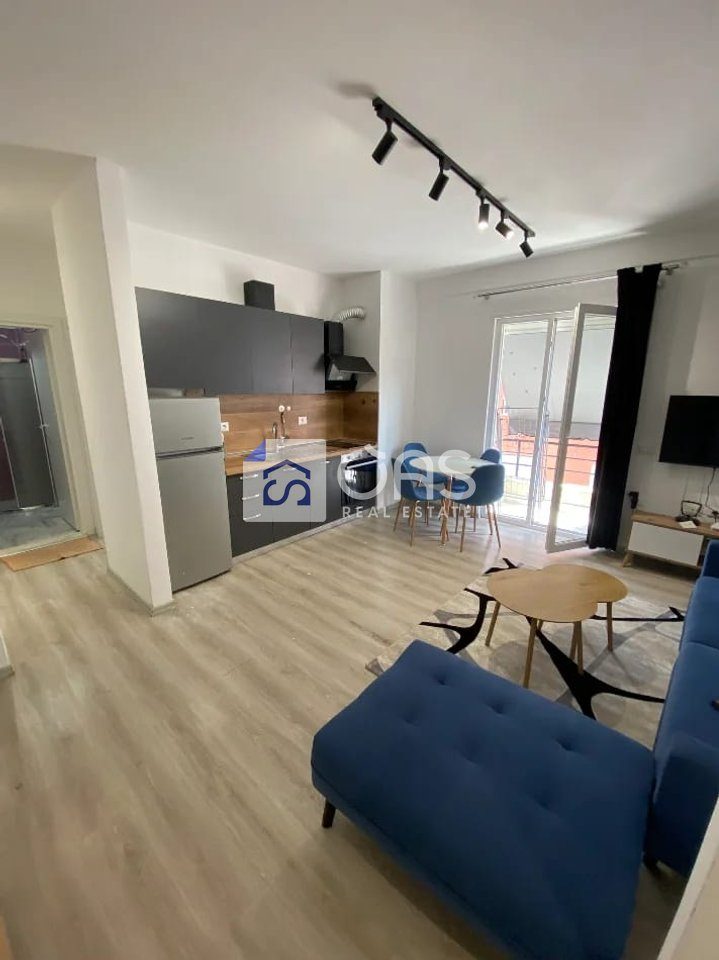 Jepet apartament me qera 1+1 Selite 2