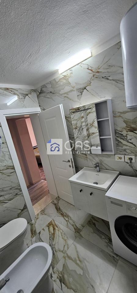 Jepet apartament me qera 1+1 Ne Brryl 3