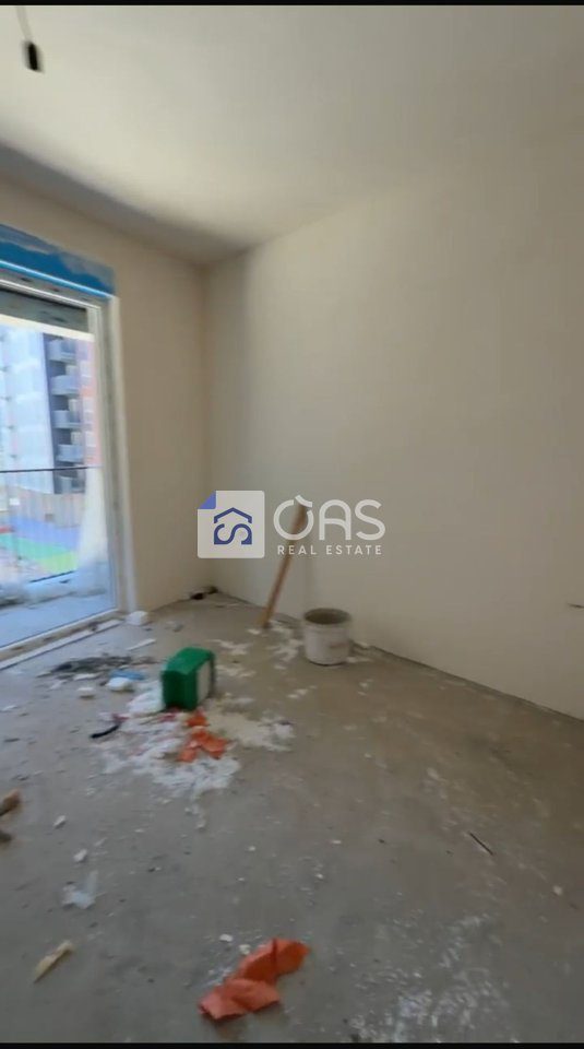 Shitet apartament 3+1 ne Bulevardin e Ri " Orbital 3 ". 4