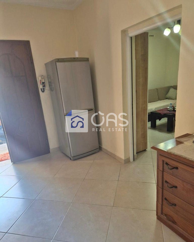 Shtëpi 1+1 me Qira në Rrugën 5 Maji, Tiranë - 450€ | 80 m² 4