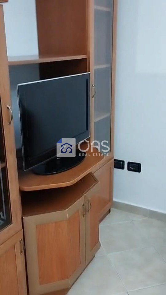 Jepet apartament me qera 1+1 Siri Kodra 4