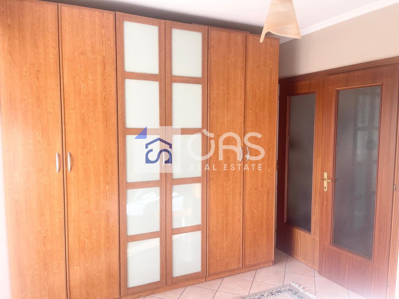Jepet me qera apartament 1+1 Sheshi Willson 2
