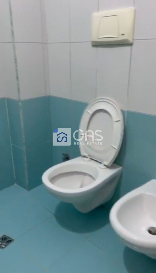 Jepet apartament me qera 1+1 tek Kopshti Zologjik 4
