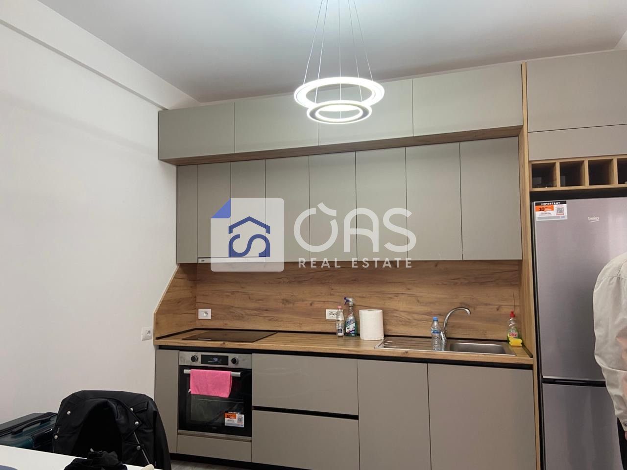 Jepet me qera apartament 2+1+2 ne Misto Mame