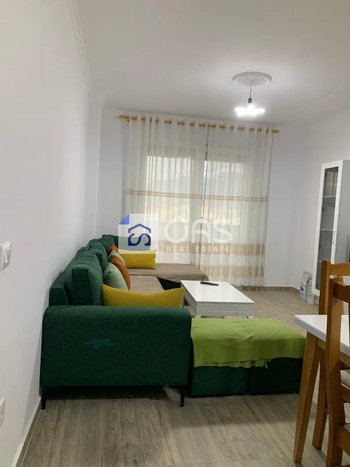 Jepet apartament me qera 1+1 Pallati Me Shigjeta 2